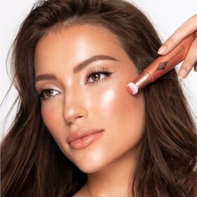 KIT «Beautiful Skin GLOW» DE CHARLOTTE: DESCUENTOS MÁGICOS