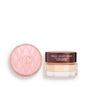 SET DE CUIDADO DE LA PIEL Y LOS LABIOS PARA UNA PIEL Y UNOS LABIOS MÁS LUMINOSOS Y VOLUMINOSOS